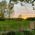 Landhuisje Ter Heide - Charming With Hottub וילה *