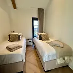 Landhuisje Ter Heide - Charming With Hottub וילה