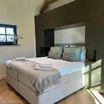 Landhuisje Ter Heide - Charming With Hottub