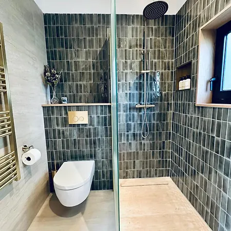 Landhuisje Ter Heide - Charming With Hottub De Moer