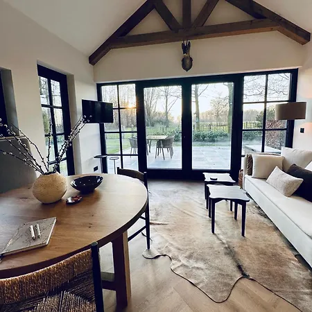 Landhuisje Ter Heide - Charming With Hottub