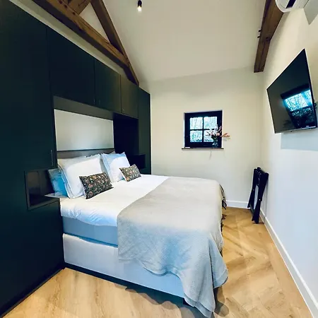 Landhuisje Ter Heide - Charming With Hottub