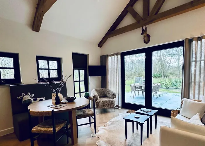 Landhuisje Ter Heide - Charming With Hottub Villa