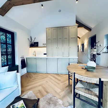 Landhuisje Ter Heide - Charming With Hottub فيلة