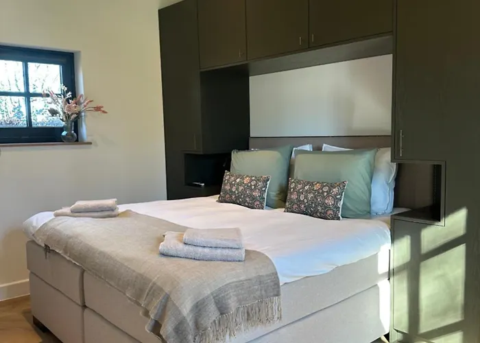 Landhuisje Ter Heide - Charming With Hottub