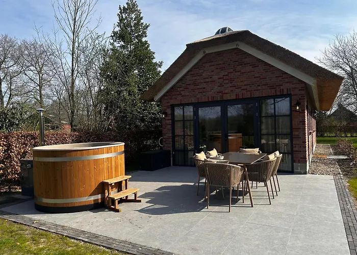 Villa Landhuisje Ter Heide - Charming With Hottub